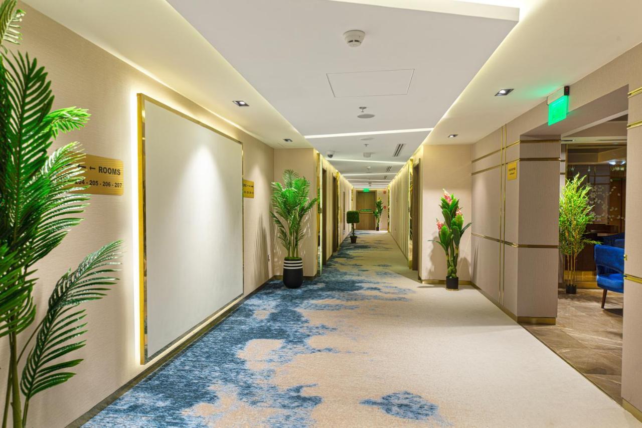 Green Park Hotel Доха Екстериор снимка
