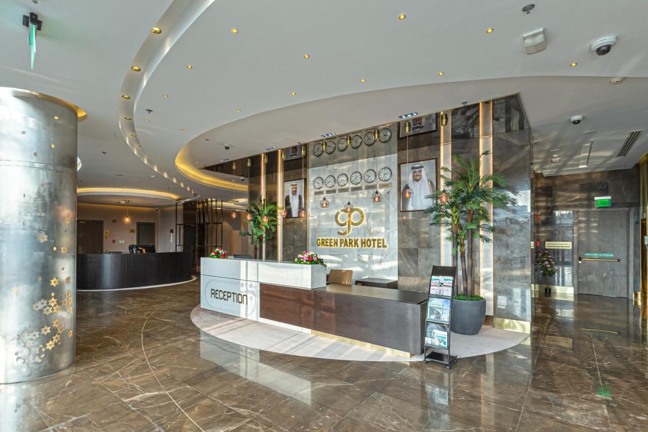 Green Park Hotel Доха Екстериор снимка