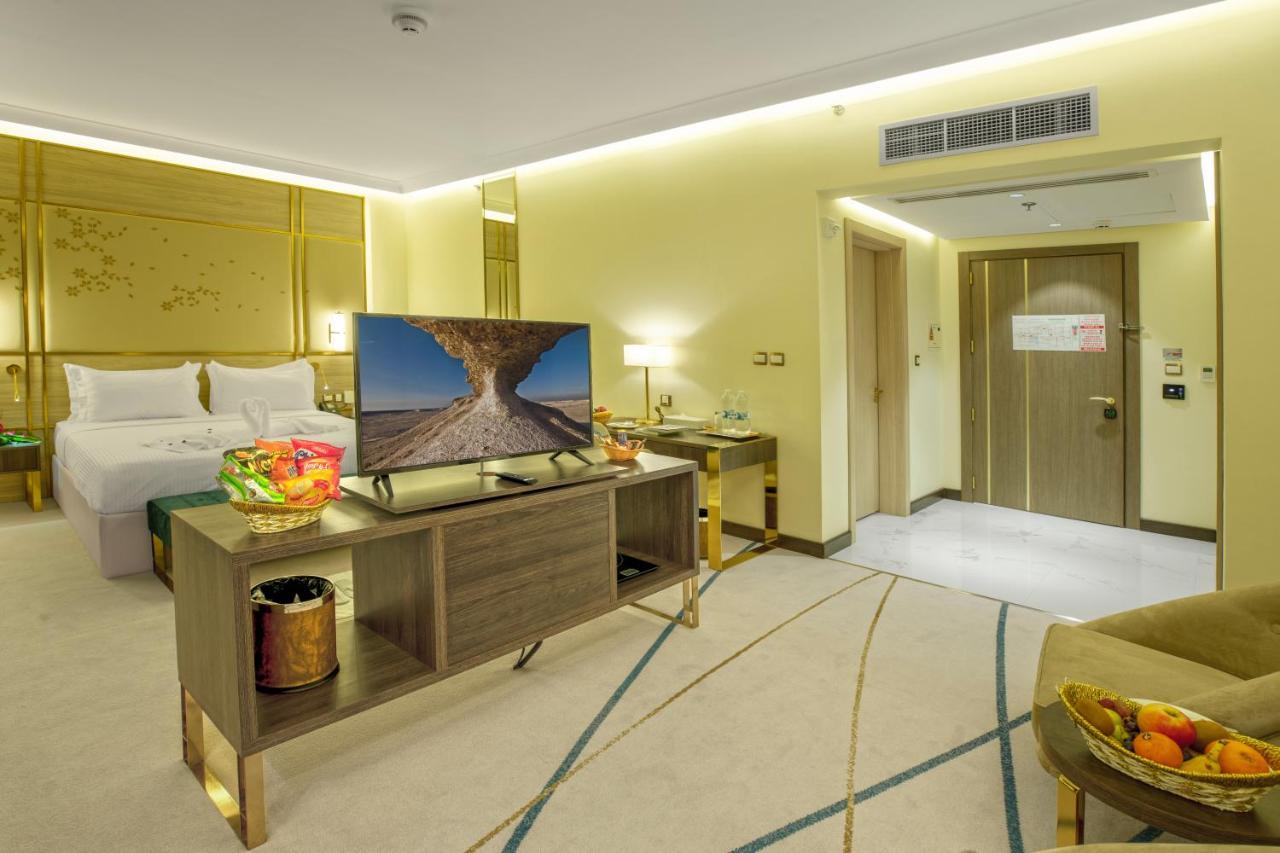 Green Park Hotel Доха Екстериор снимка