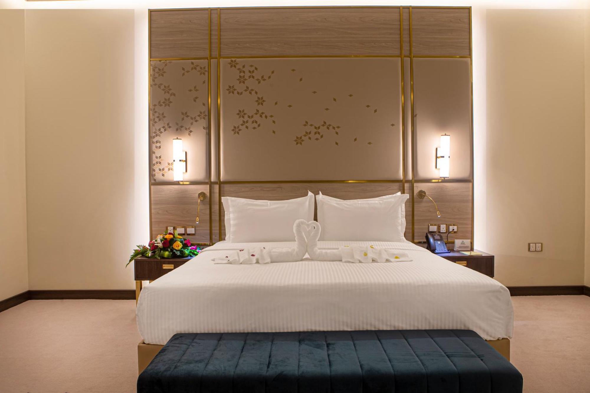 Green Park Hotel Доха Екстериор снимка